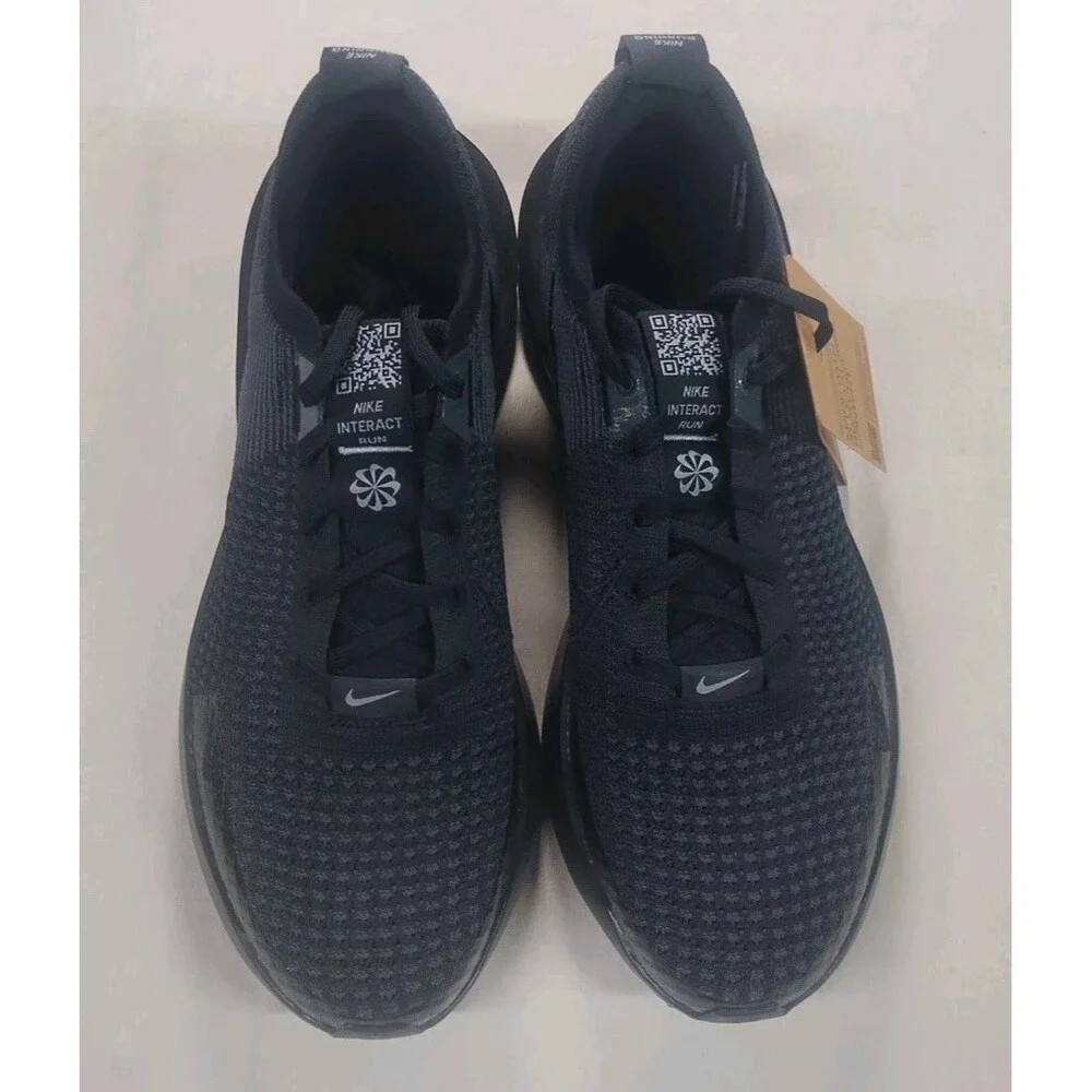 Nike Interact Run SE Men's Size 10.5 Black New In Box.